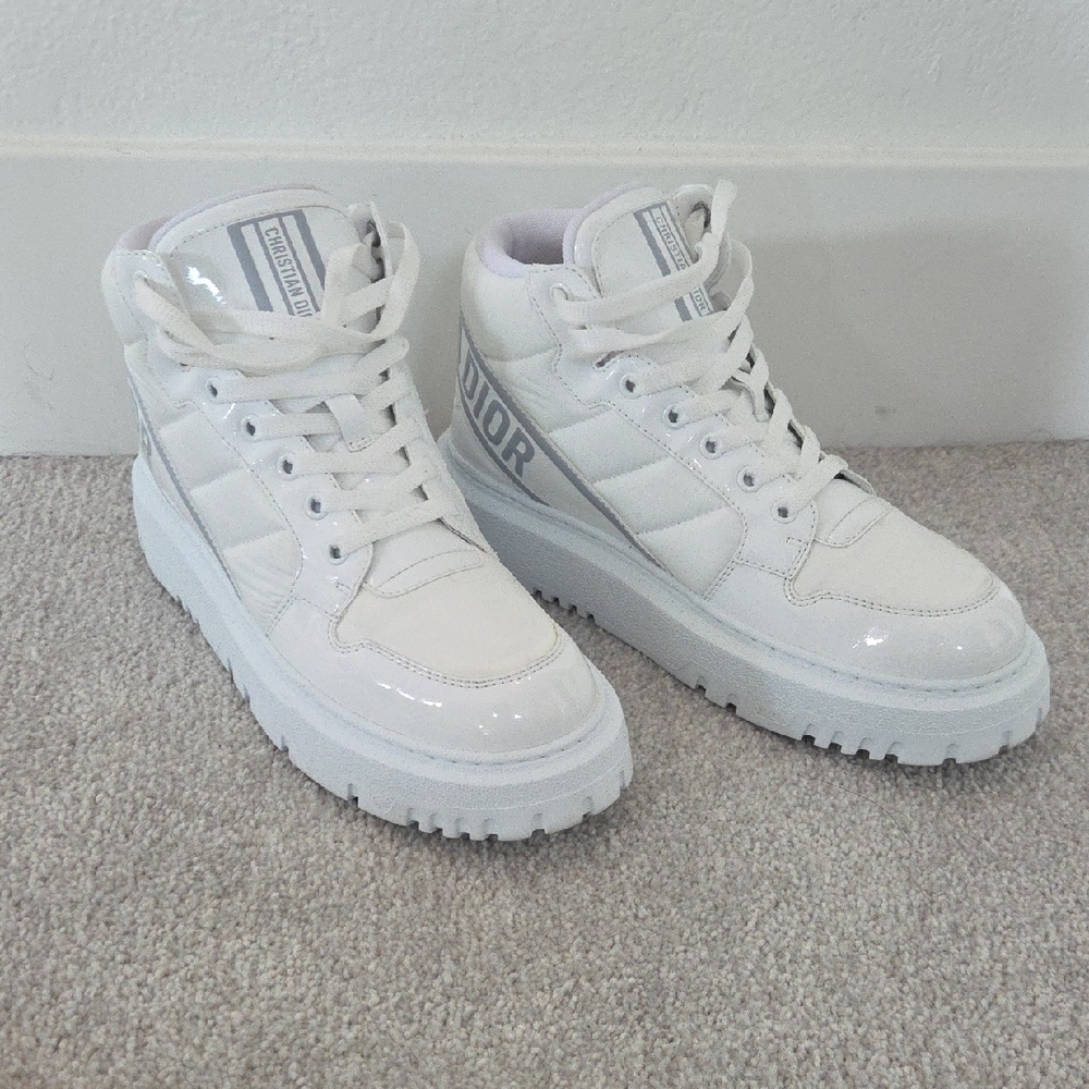 Dior White High-Top Sneakers - Picture 5 of 7